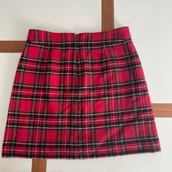 J Crew Red Plaid Mini Skirt Size 8 Lined Wool Blend - Picture 6 of 6